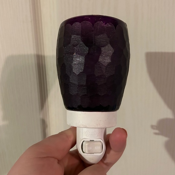 Purple Scentsy Plug In - Picture 2 of 3